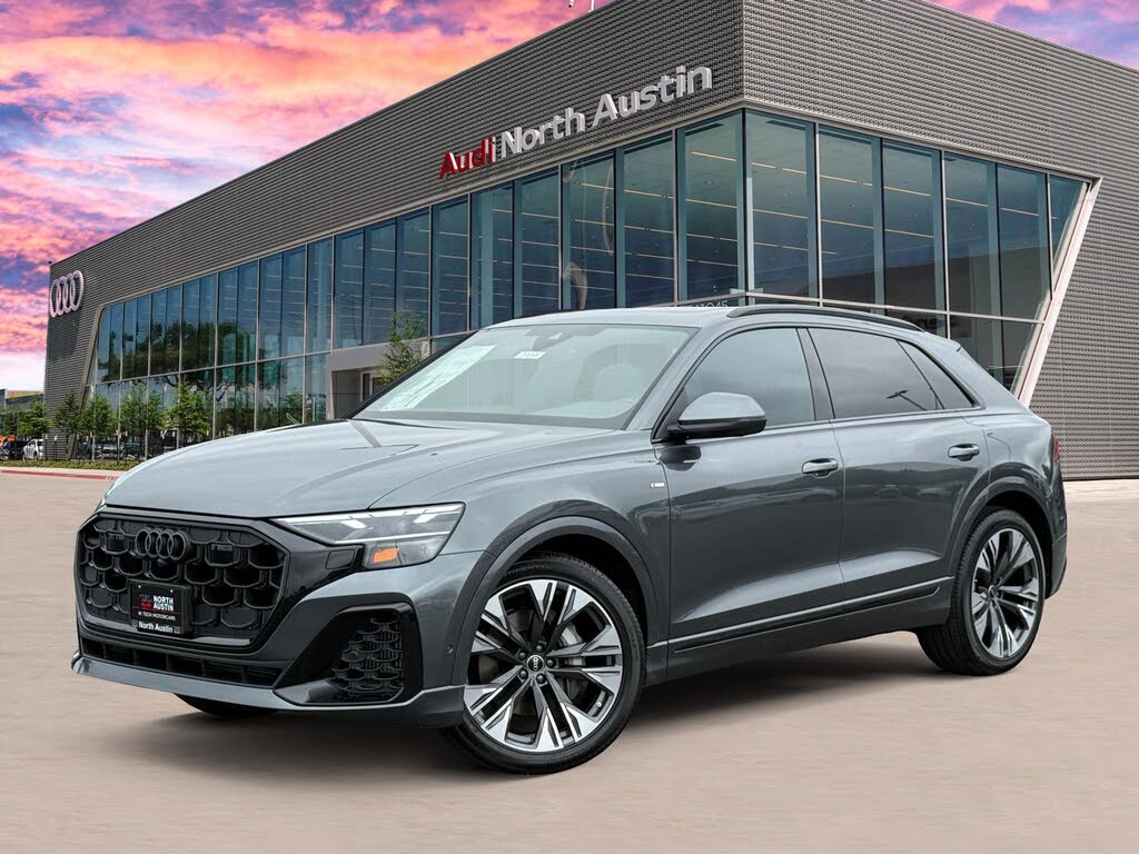 2026 Audi Q8 Premium Plus