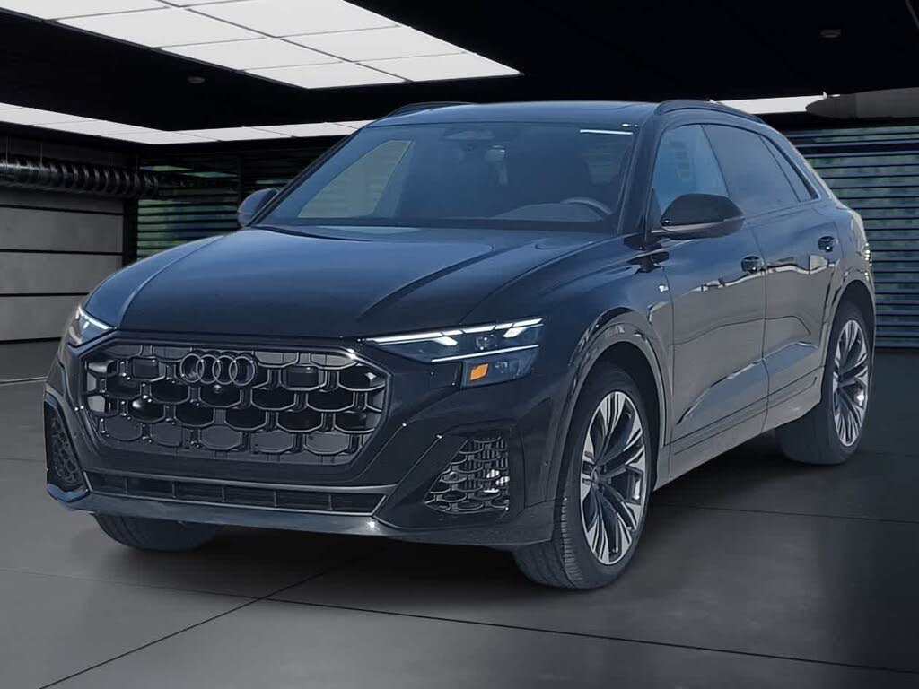 2027 Audi Q8 Premium Plus