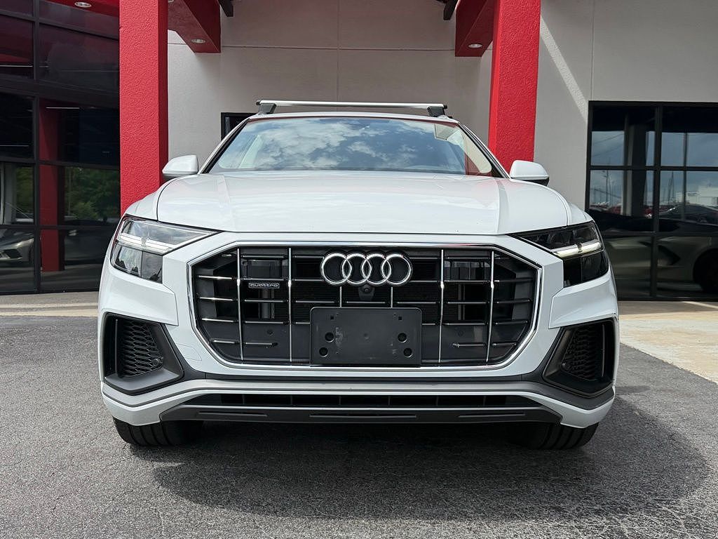 2022 Audi Q8 Premium Plus