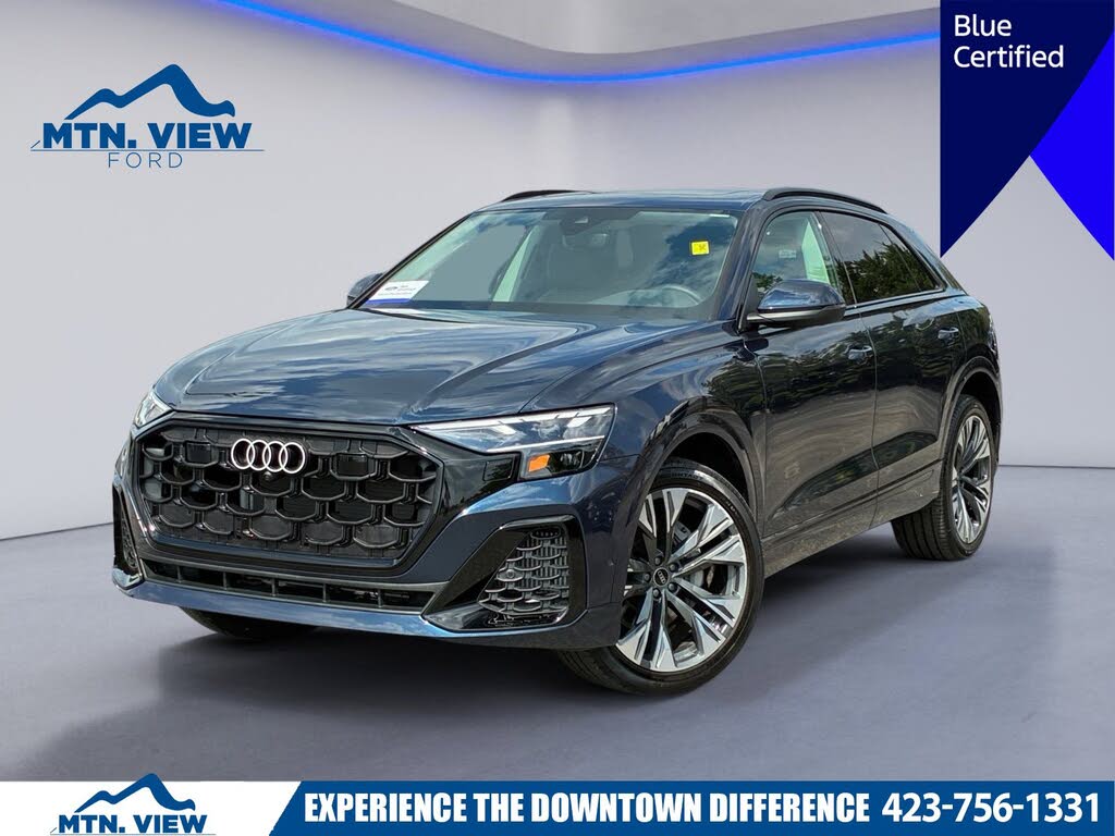 2025 Audi Q8 Premium Plus