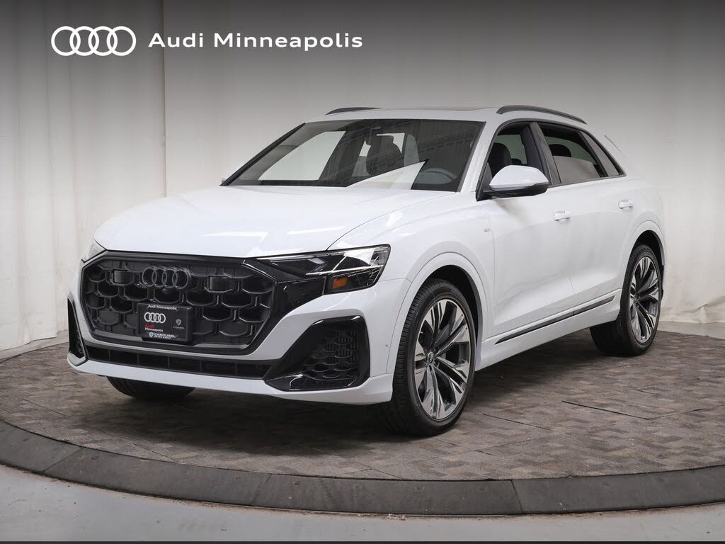 2026 Audi Q8 Premium Plus
