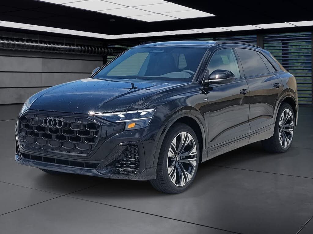 2027 Audi Q8 Premium Plus