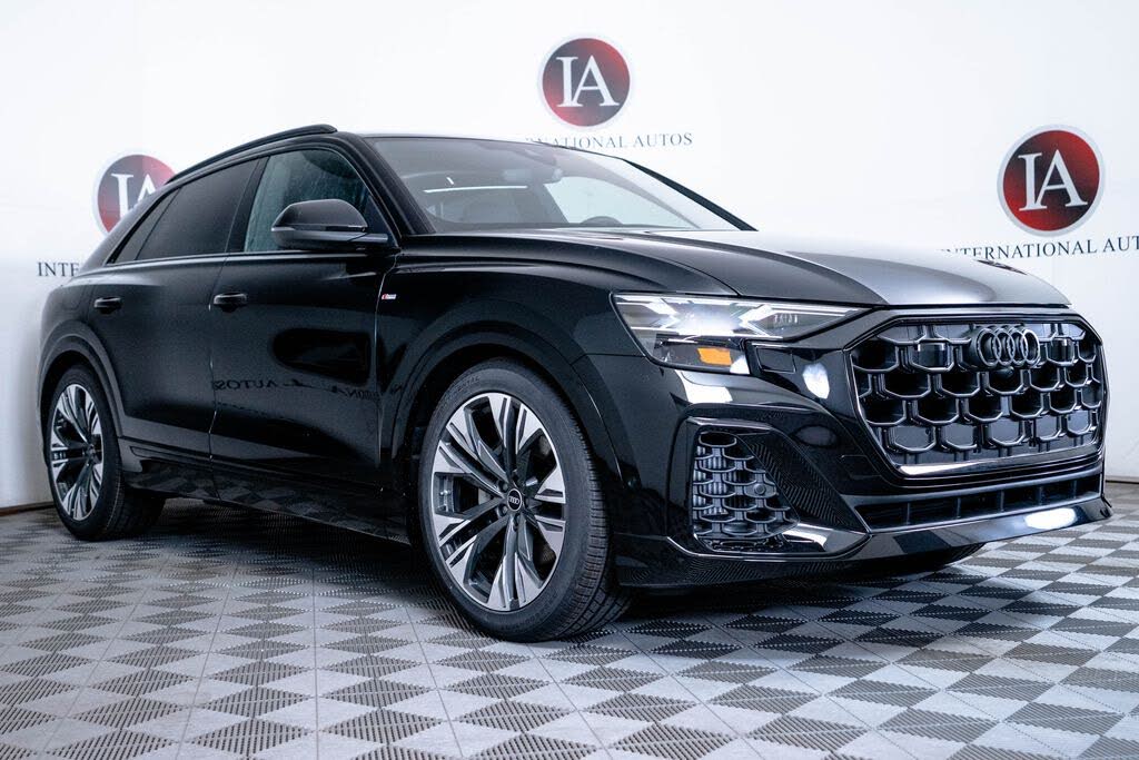2026 Audi Q8 55 Premium Plus
