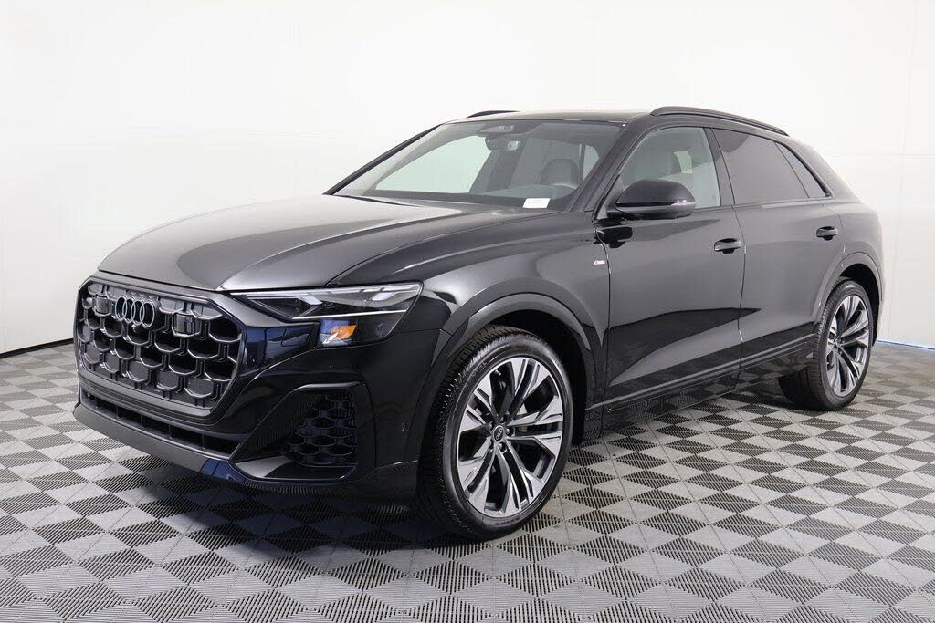 2027 Audi Q8 Premium Plus
