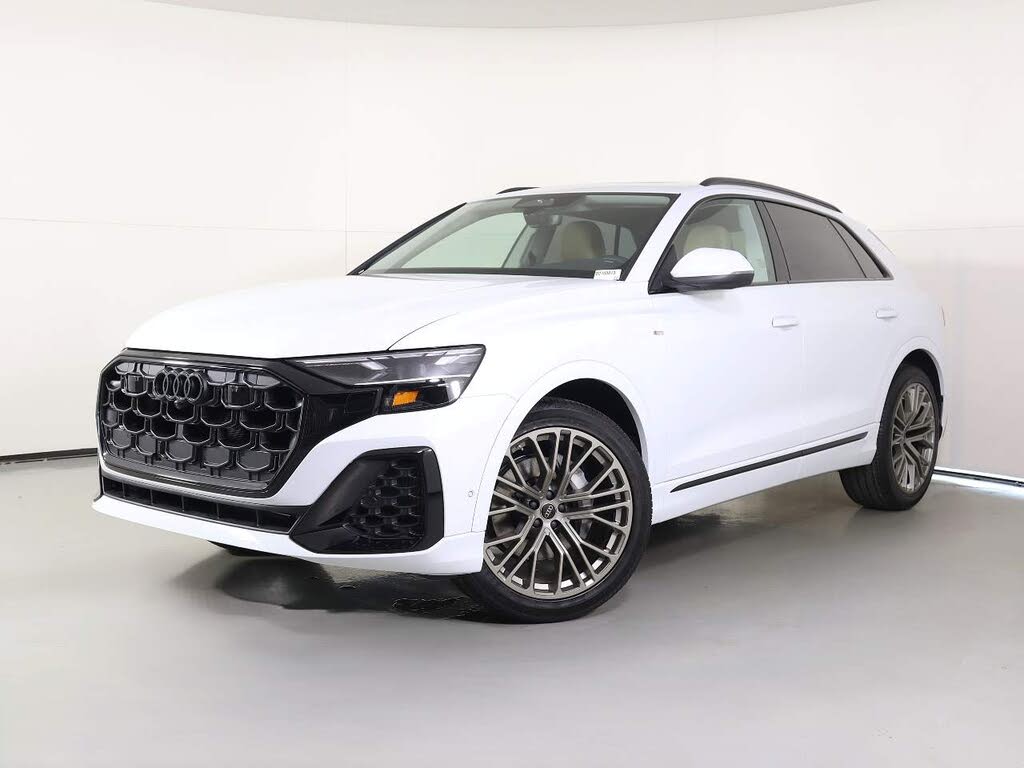 2027 Audi Q8 Premium Plus