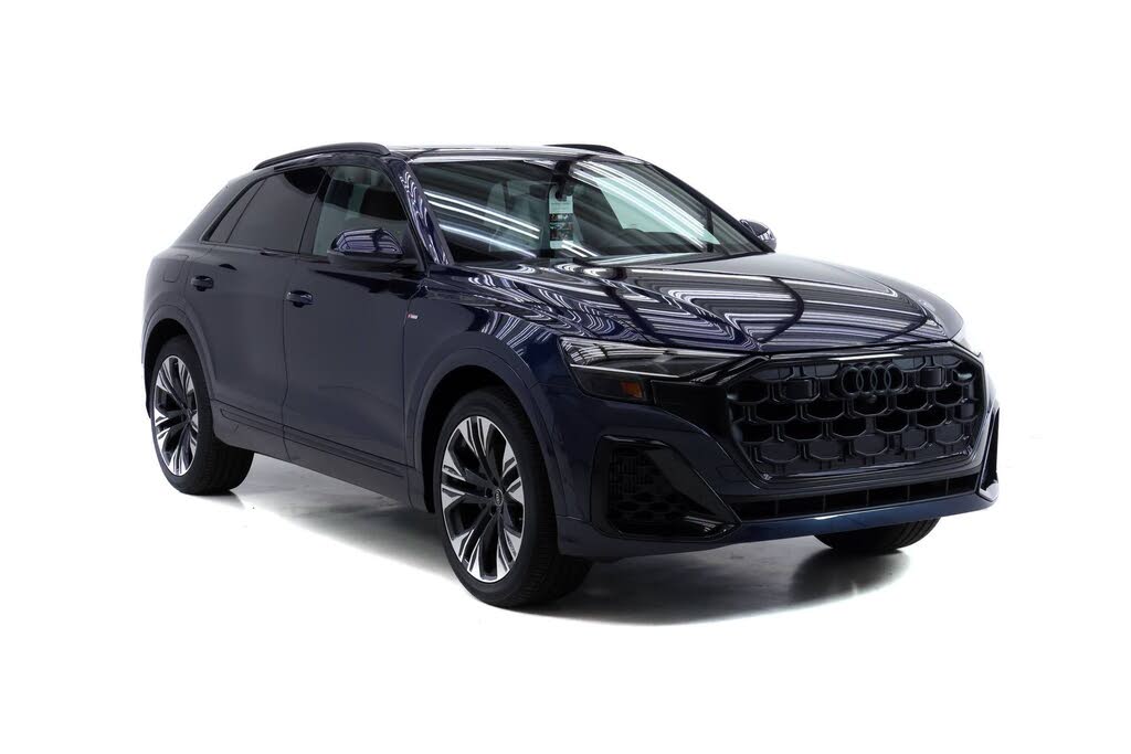 2026 Audi Q8 Premium Plus