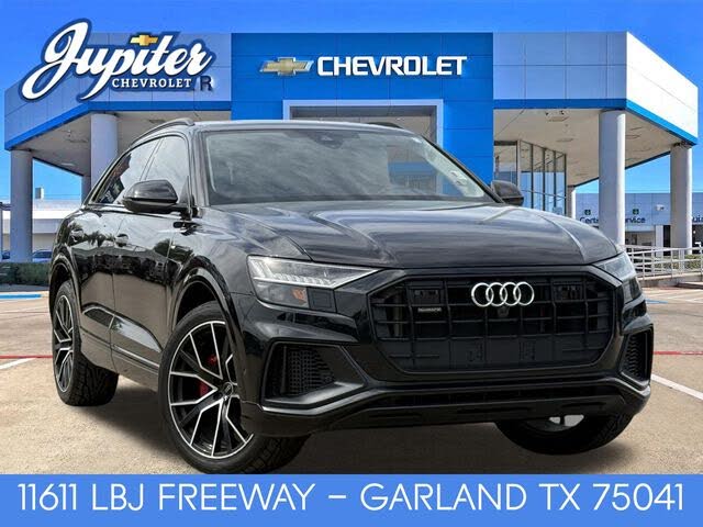 2023 Audi Q8 Premium Plus