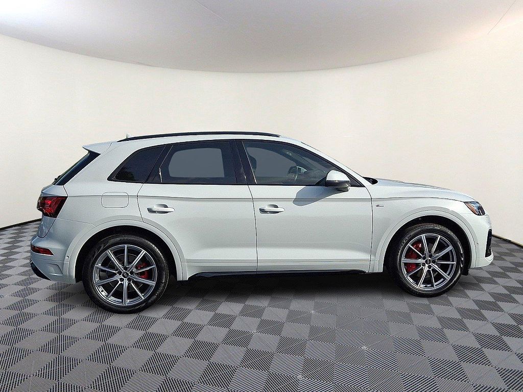 2024 Audi Q5 S Line Prestige