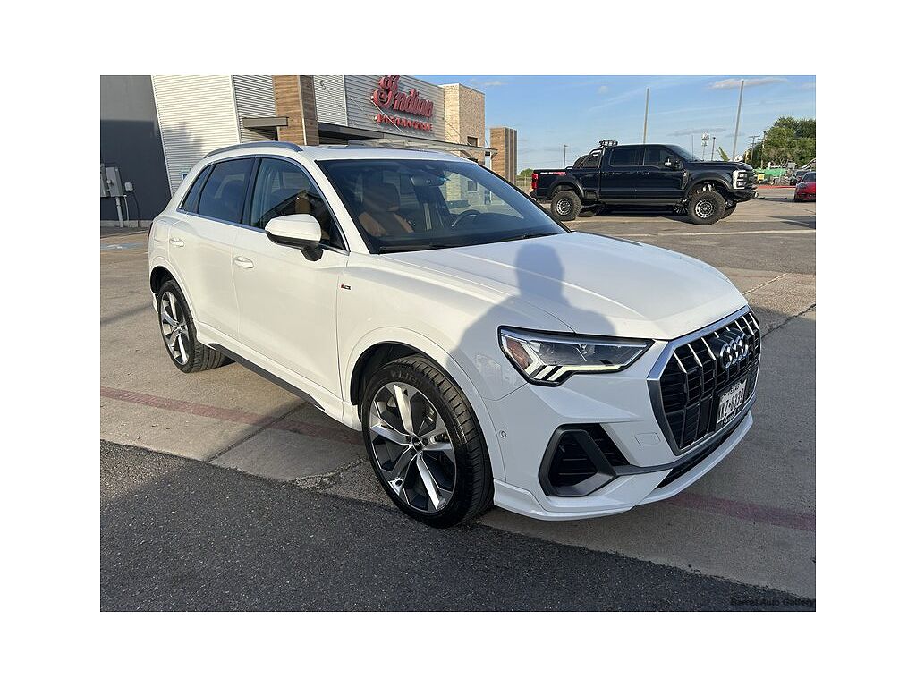 2020 Audi Q3 Prestige S line