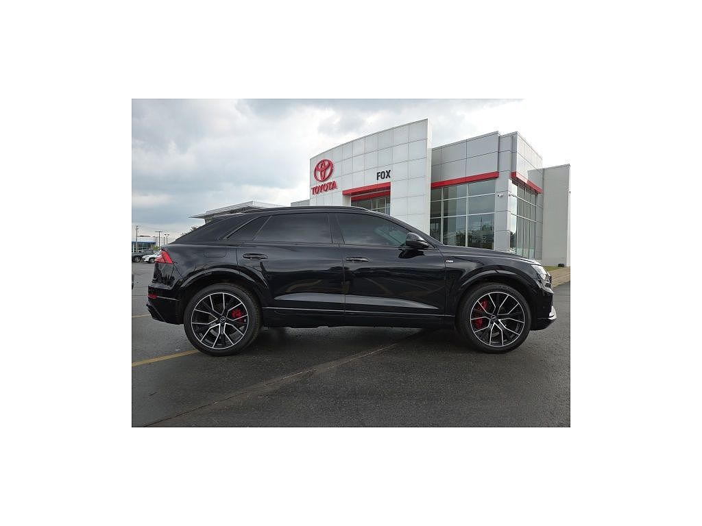 2021 Audi Q8 Prestige