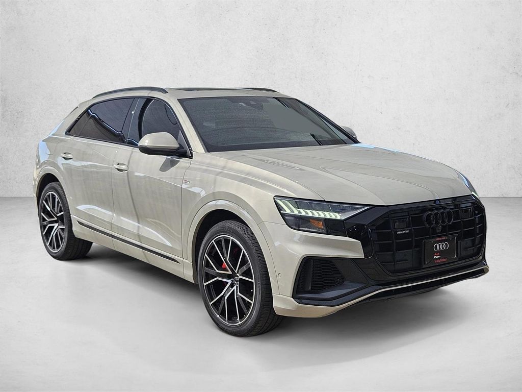 2023 Audi Q8 Prestige