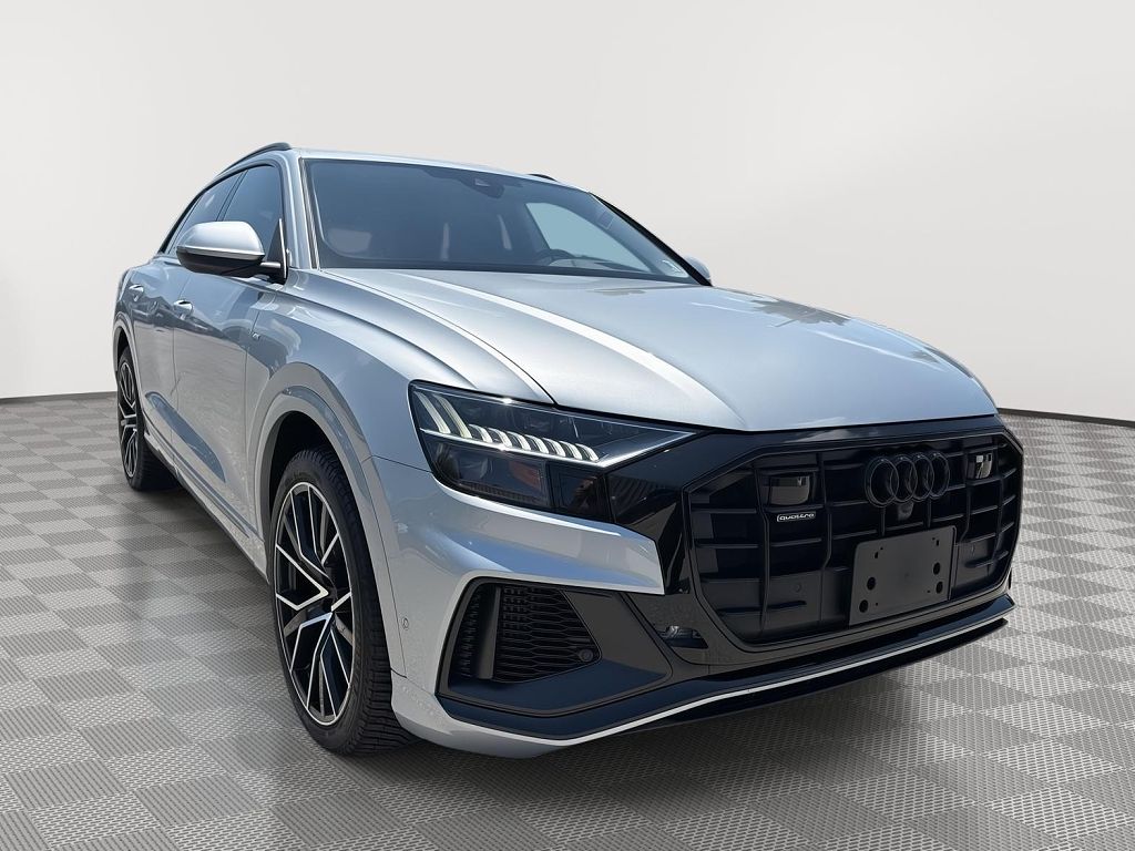 2023 Audi Q8 Prestige