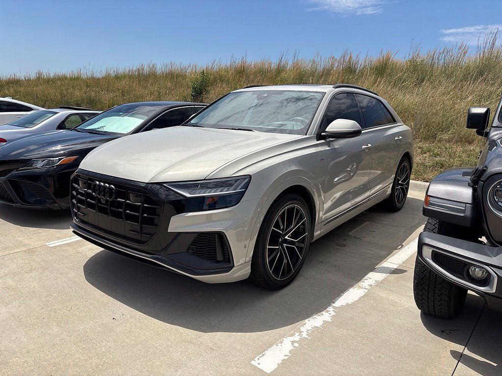 2023 Audi Q8 Prestige
