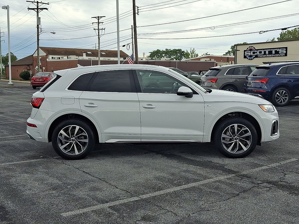 2023 Audi Q5 Premium S line