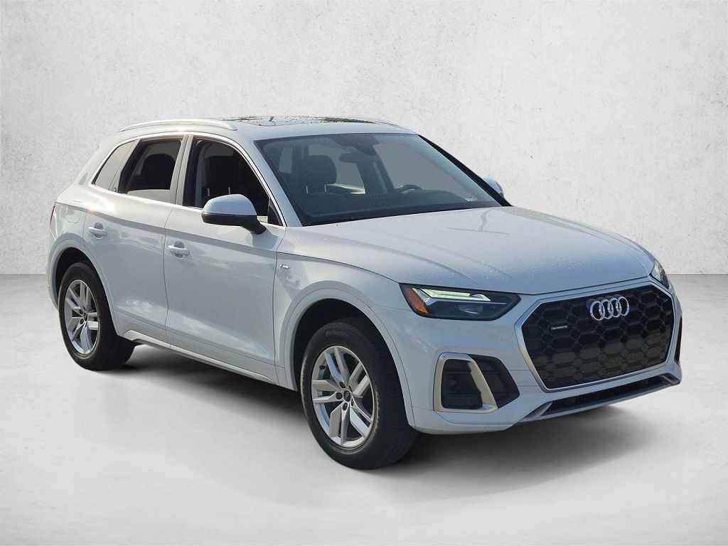 2023 Audi Q5 S line Premium
