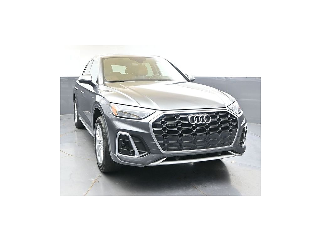 2024 Audi Q5 45 S line Premium