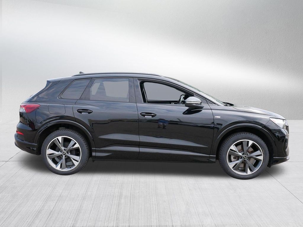 2023 Audi Q4 e-tron Premium