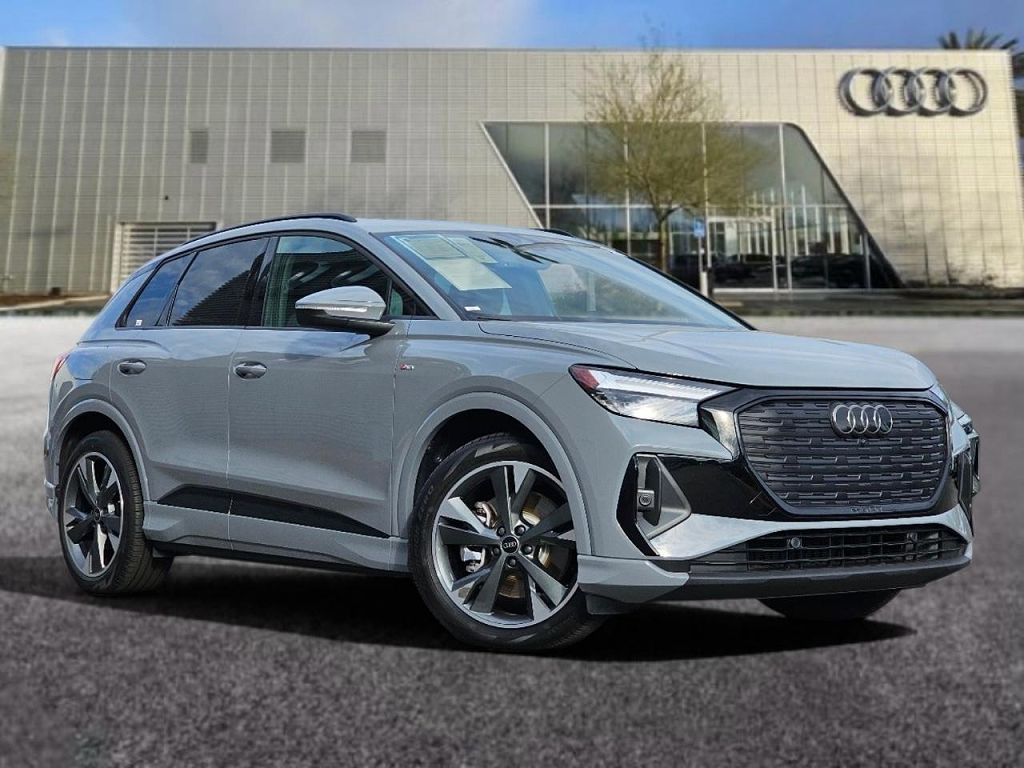 2025 Audi Q4 e-tron Premium