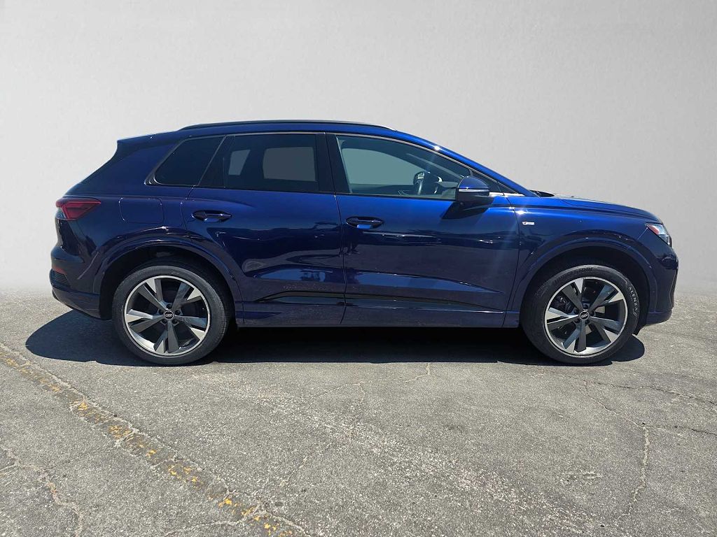 2023 Audi Q4 e-tron Premium Plus