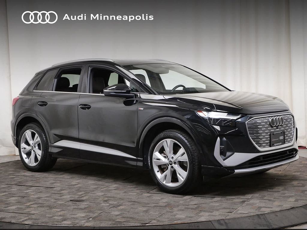 2023 Audi Q4 e-tron Premium Plus