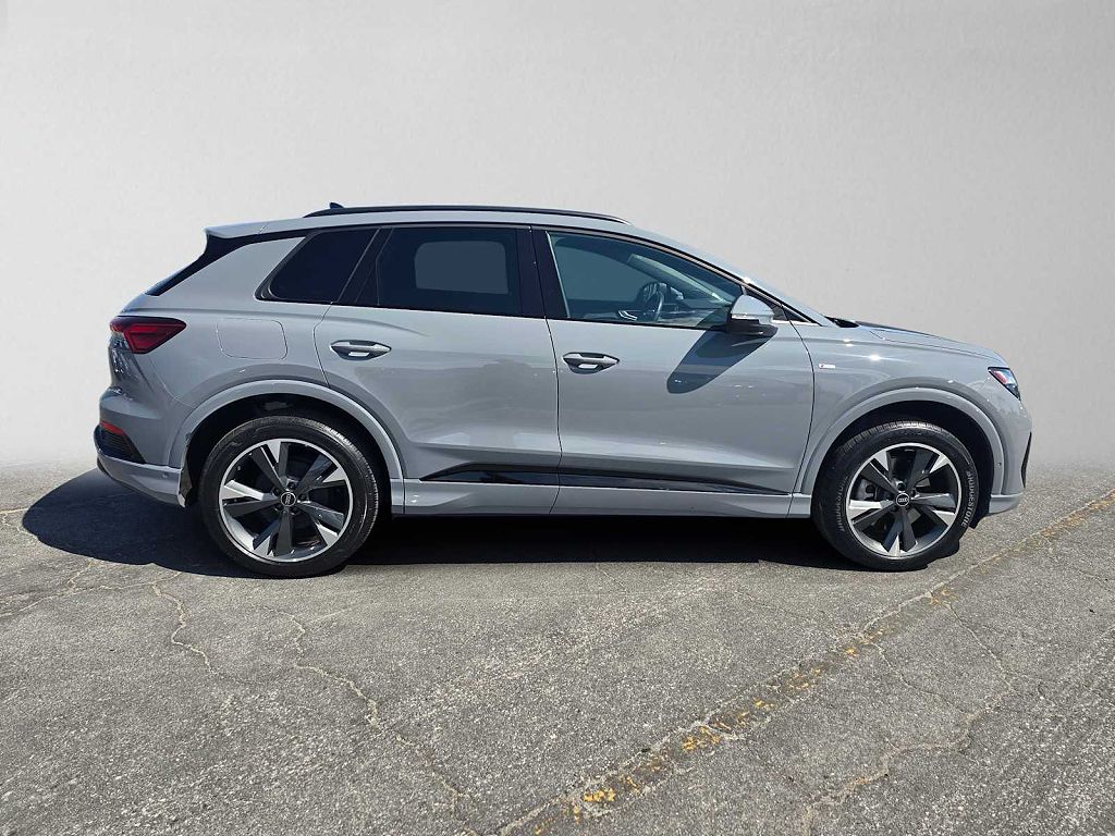 2023 Audi Q4 e-tron Premium Plus