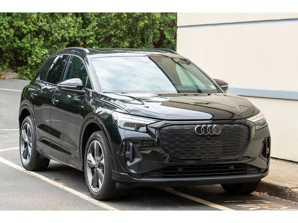 2023 Audi Q4 e-tron Premium Plus