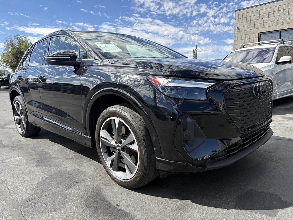 2023 Audi Q4 e-tron Premium Plus