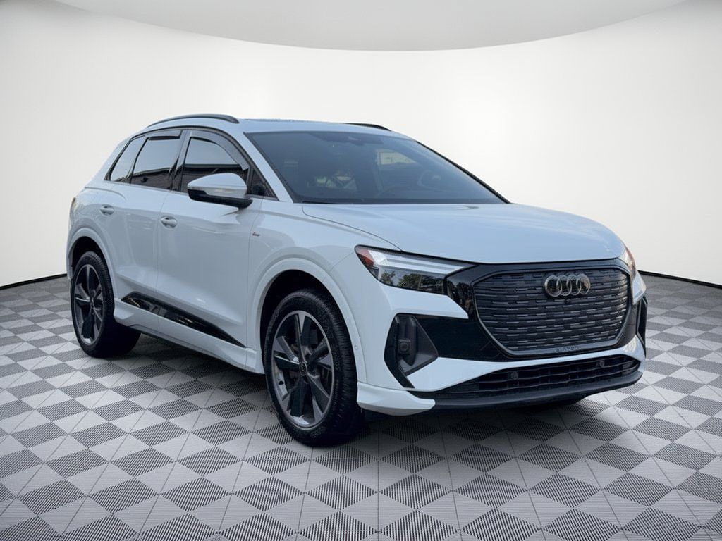 2023 Audi Q4 e-tron Premium Plus