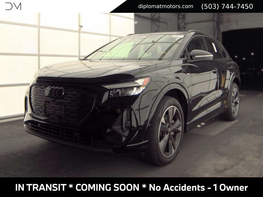 2024 Audi Q4 e-tron Premium Plus