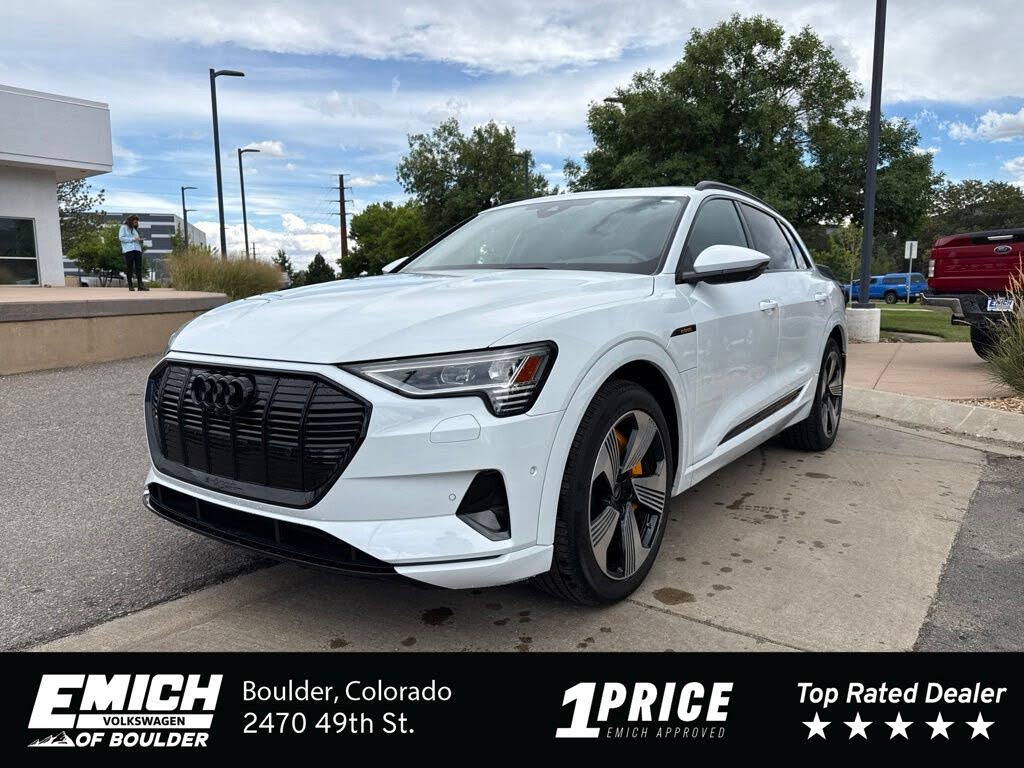 2023 Audi e-tron Premium Plus