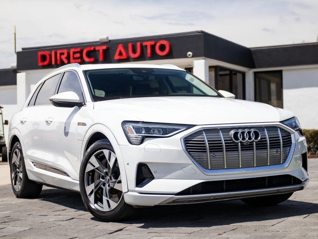 2021 Audi e-tron Premium Plus