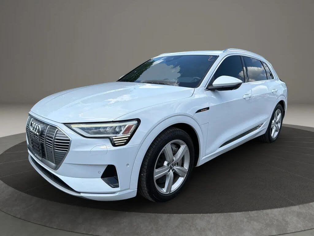 2019 Audi e-tron Premium Plus quattro