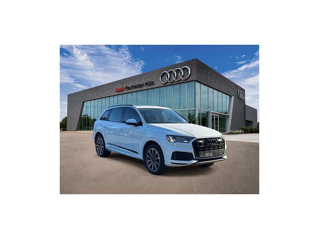 2023 Audi Q7 Premium Plus