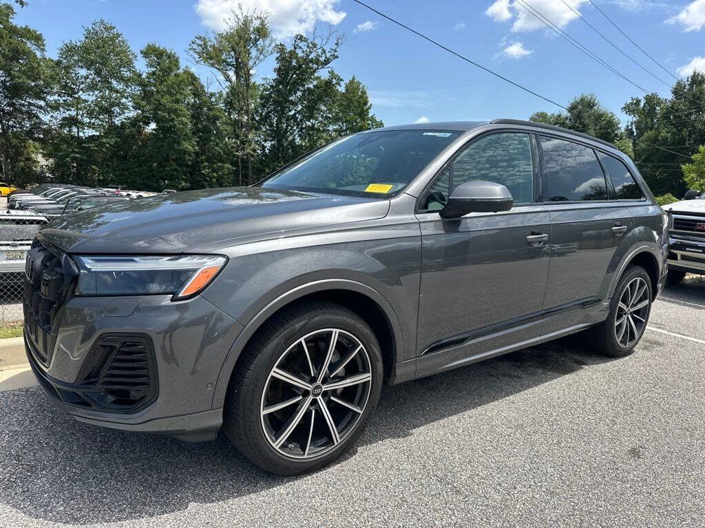 2025 Audi Q7 Premium Plus