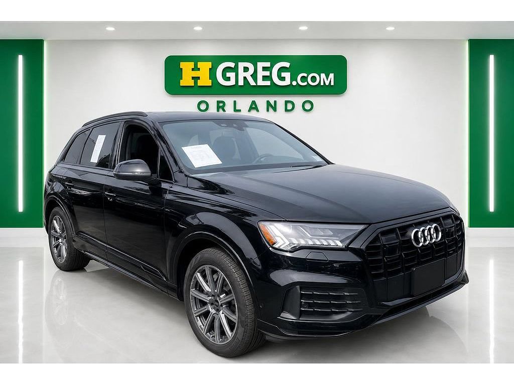 2023 Audi Q7 Premium Plus