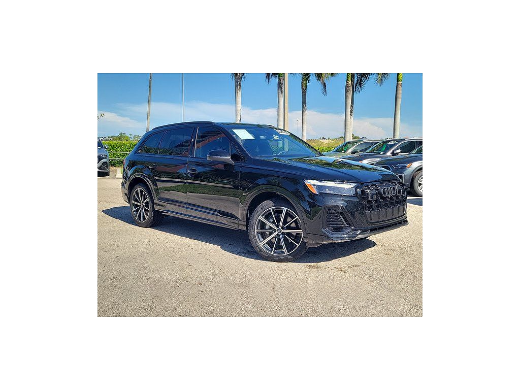 2026 Audi Q7 45 Premium Plus