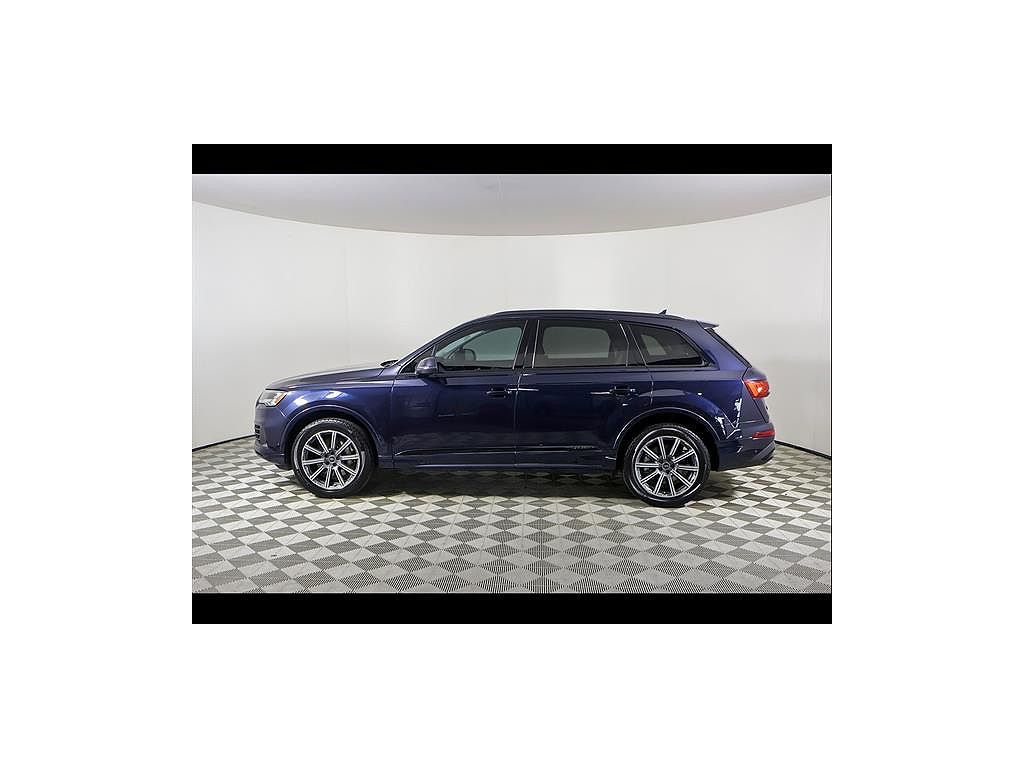 2023 Audi Q7 Premium Plus