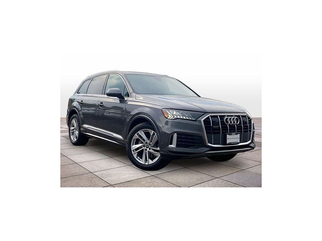 2023 Audi Q7 45 Premium Plus