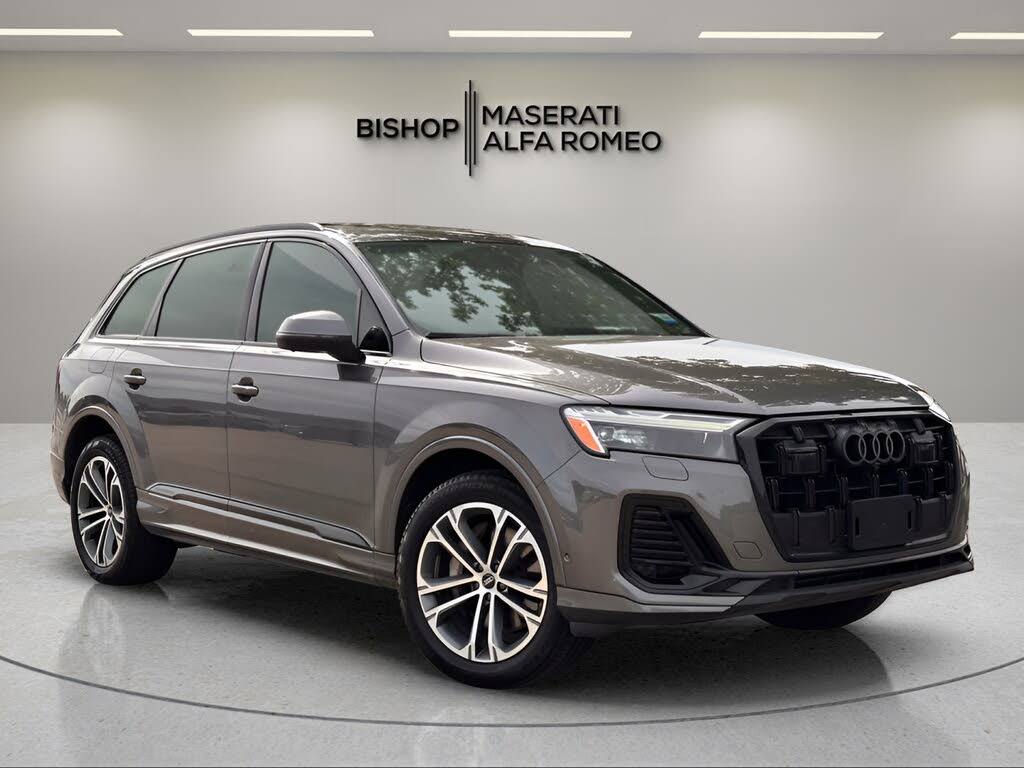 2025 Audi Q7 Premium Plus