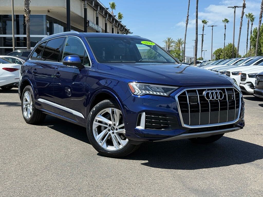 2024 Audi Q7 Premium Plus
