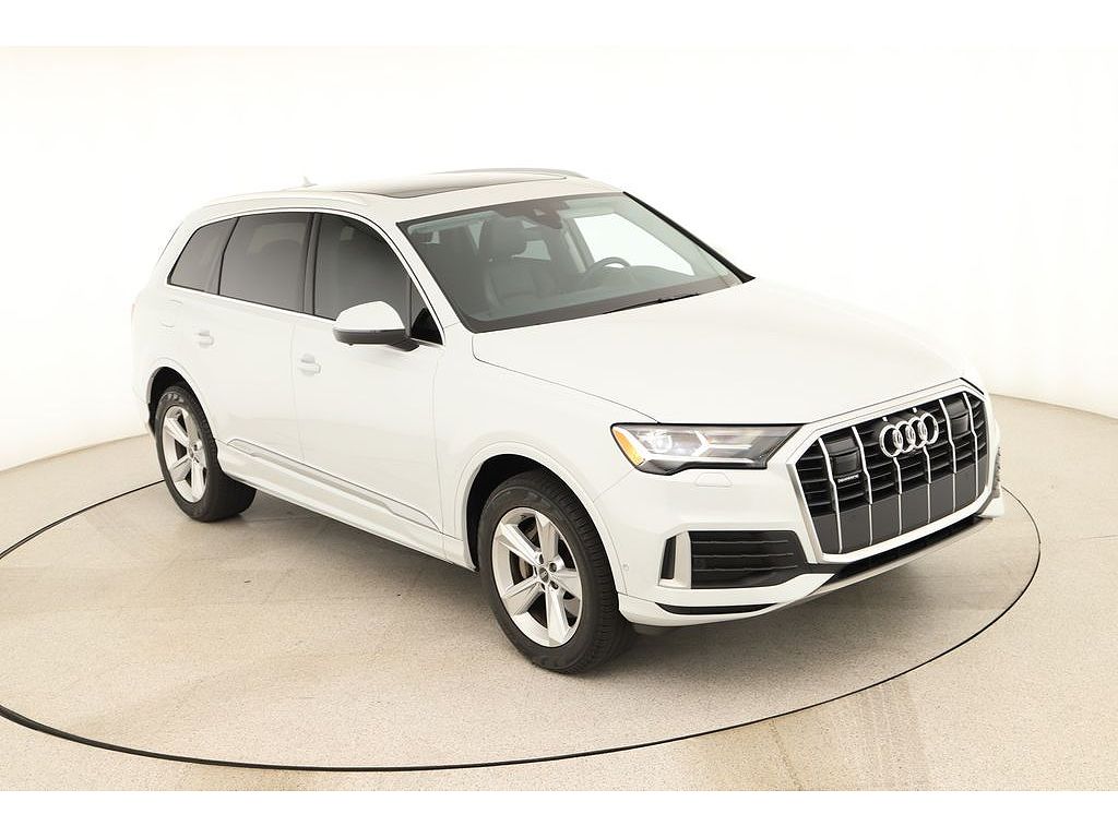 2023 Audi Q7 Premium Plus