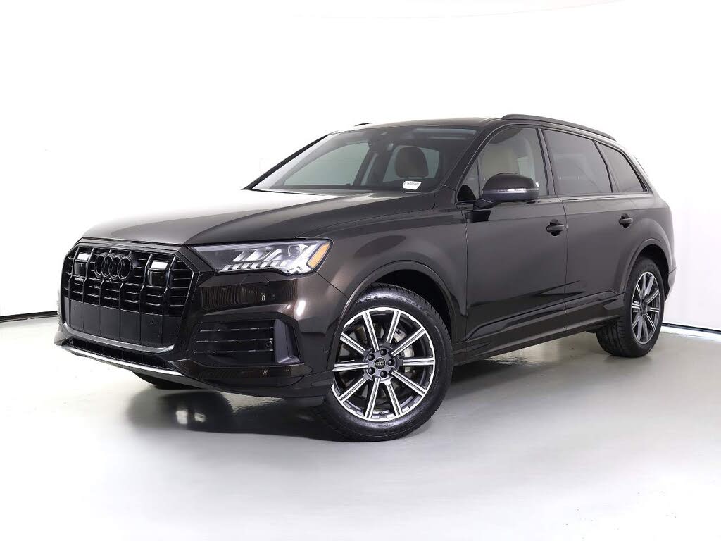 2023 Audi Q7 Premium Plus