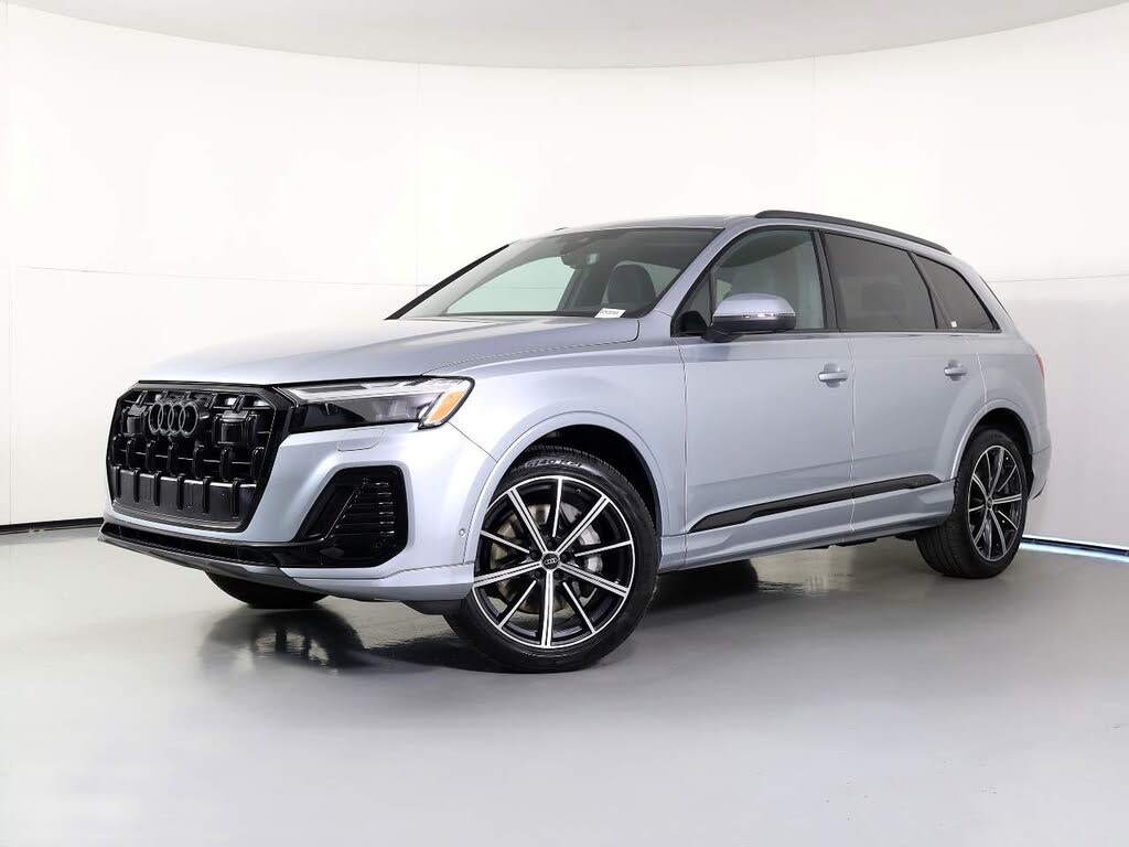 2025 Audi Q7 Premium Plus