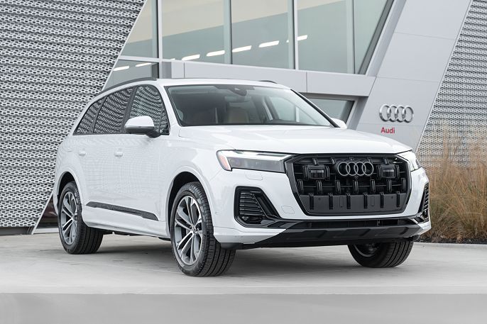Audi Q7 Premium Plus 2025 — миниатюра 1