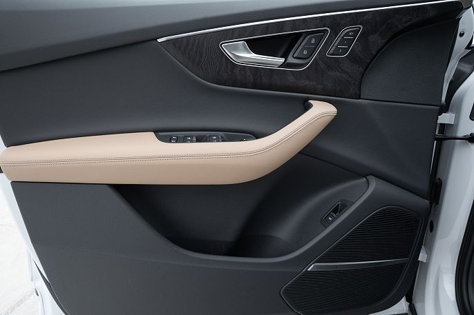 Audi Q7 Premium Plus 2025 — миниатюра 19