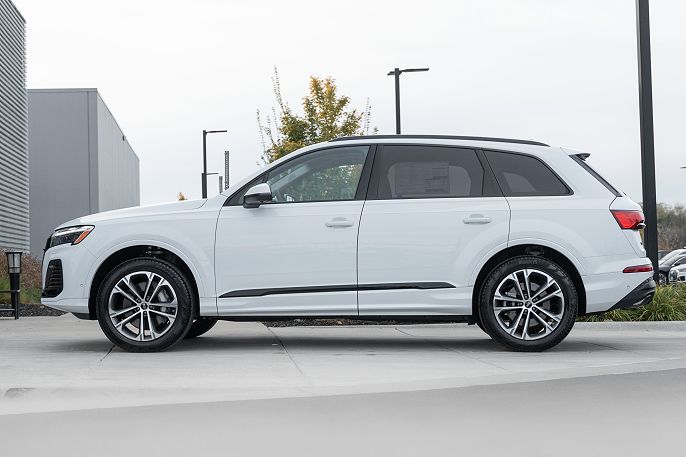 Audi Q7 Premium Plus 2025 — миниатюра 7