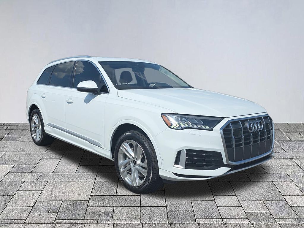 2021 Audi Q7 Premium Plus