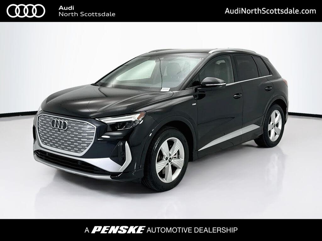 2024 Audi Q4 e-tron Premium Plus