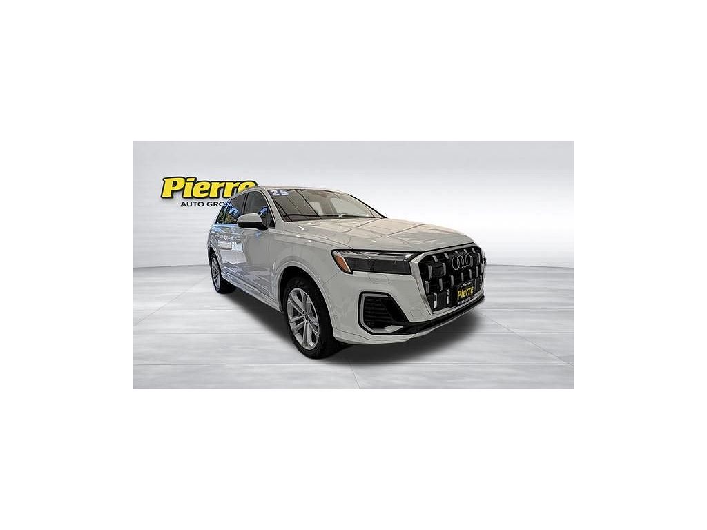 2025 Audi Q7 Premium Plus