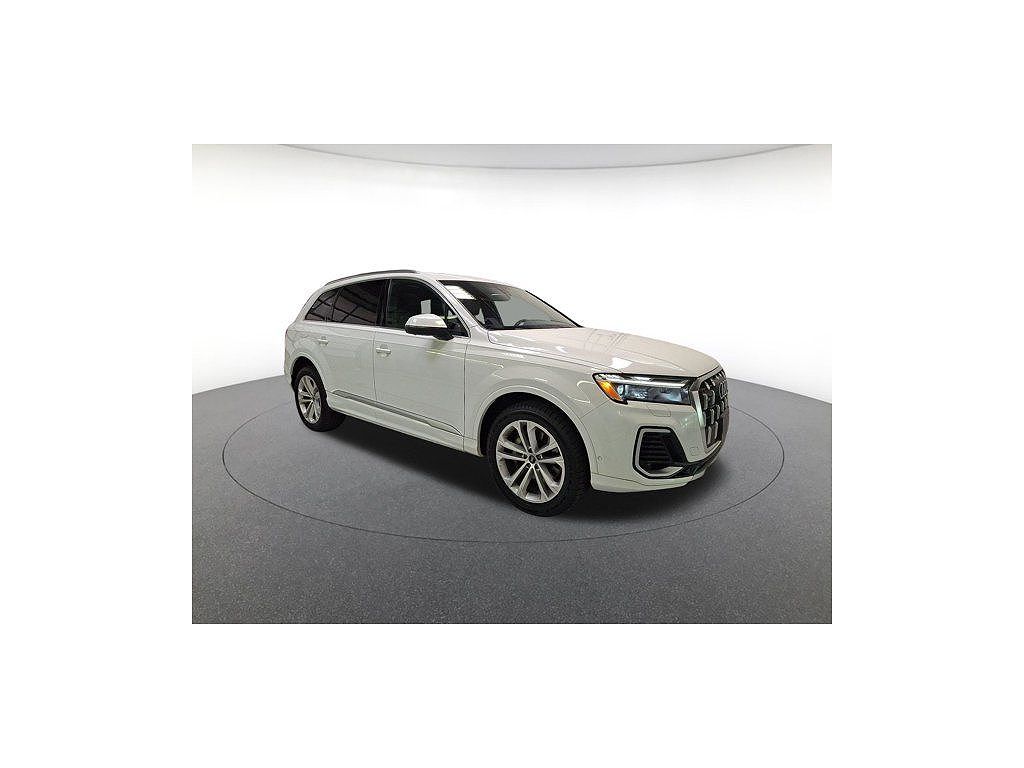 2025 Audi Q7 Premium Plus